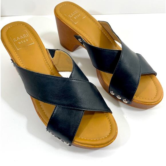 Kari Blue Strap Sandals Black Nail Head Accents Size 9 - Picture 3 of 15